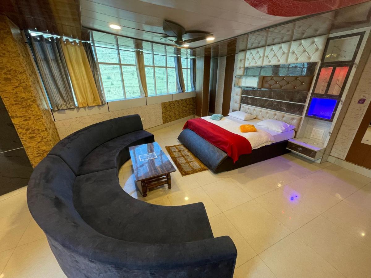 Jai Maa Bhagwati Hotel Pithoragarh Экстерьер фото