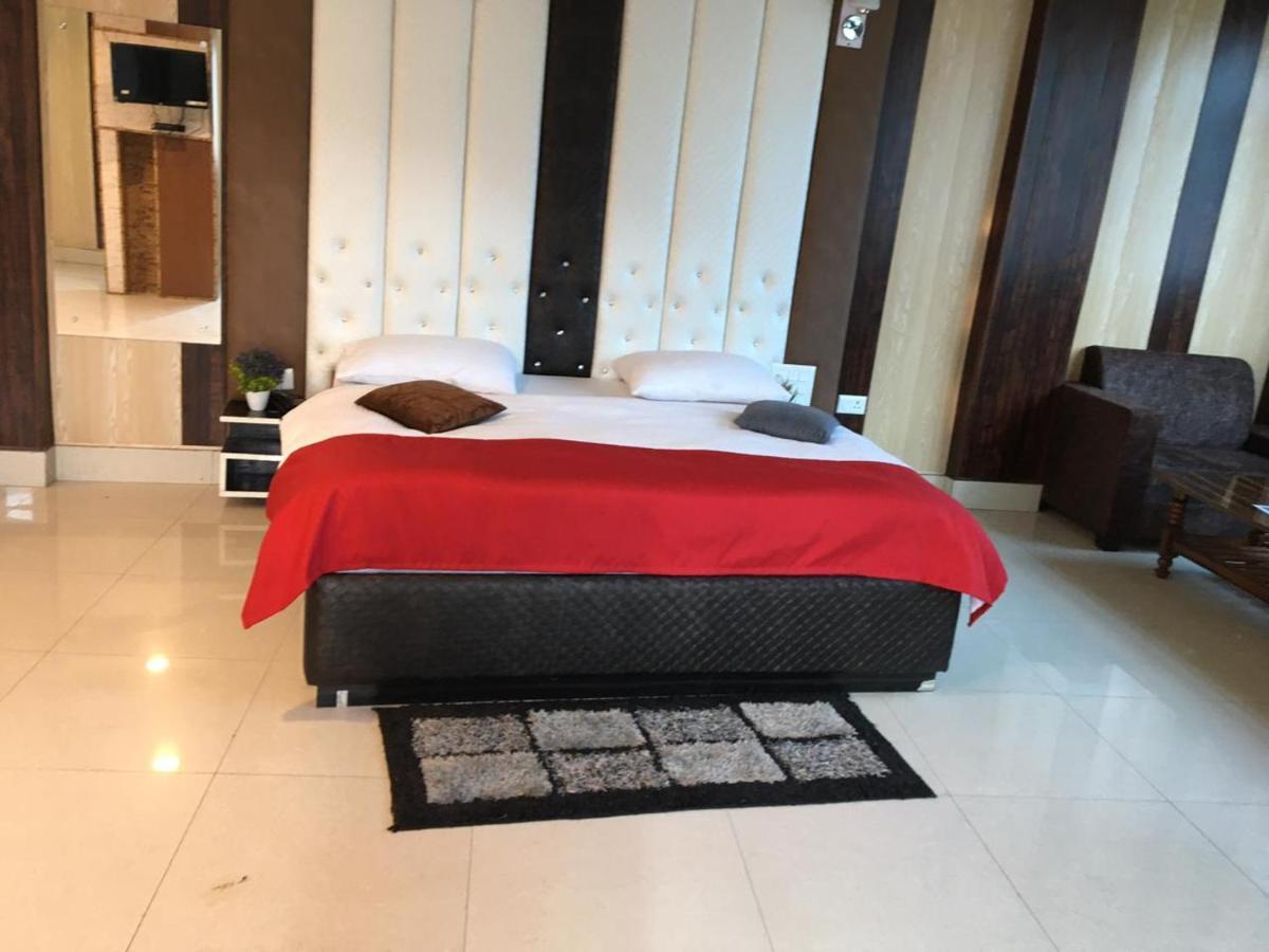 Jai Maa Bhagwati Hotel Pithoragarh Экстерьер фото